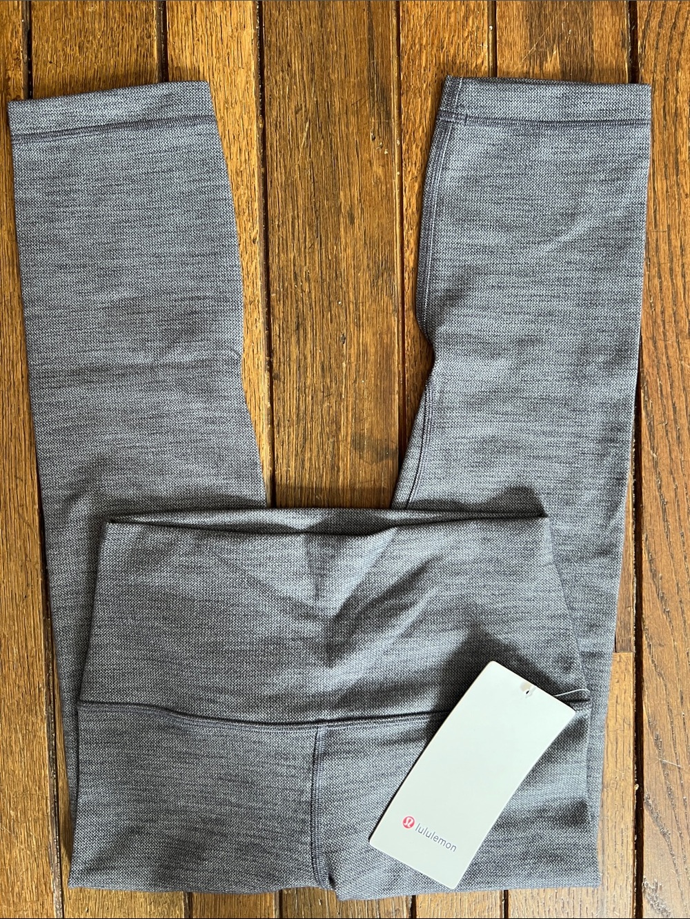 Lululemon Grey Heathered Herringbone Align High Rise Leggings Size 4 NWT RARE